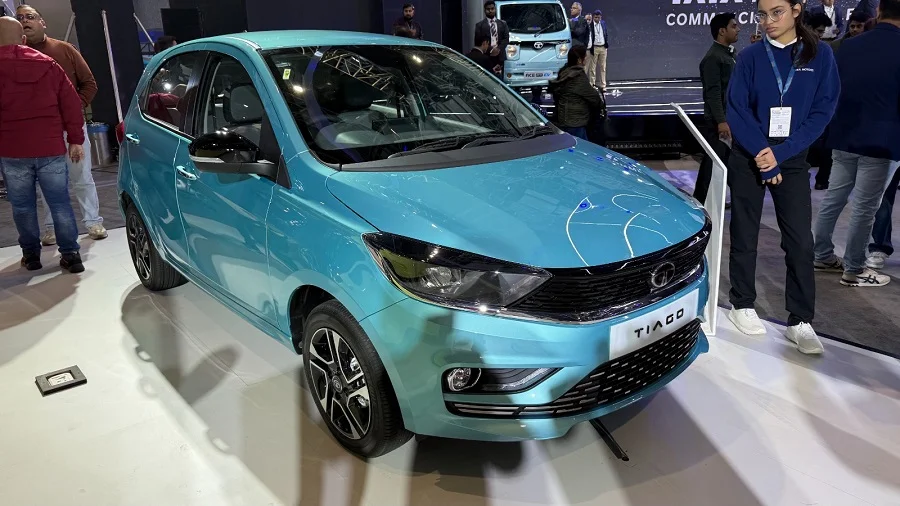 Tata Tiago 2026 Launch: नई स्टाइल, दमदार Mileage और Smart Features के साथ अपडेटेड Hatchback